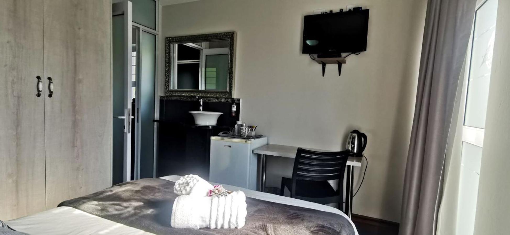 Bokmakierie Gastehuis Emalahleni Pty Ltd Εξωτερικό φωτογραφία