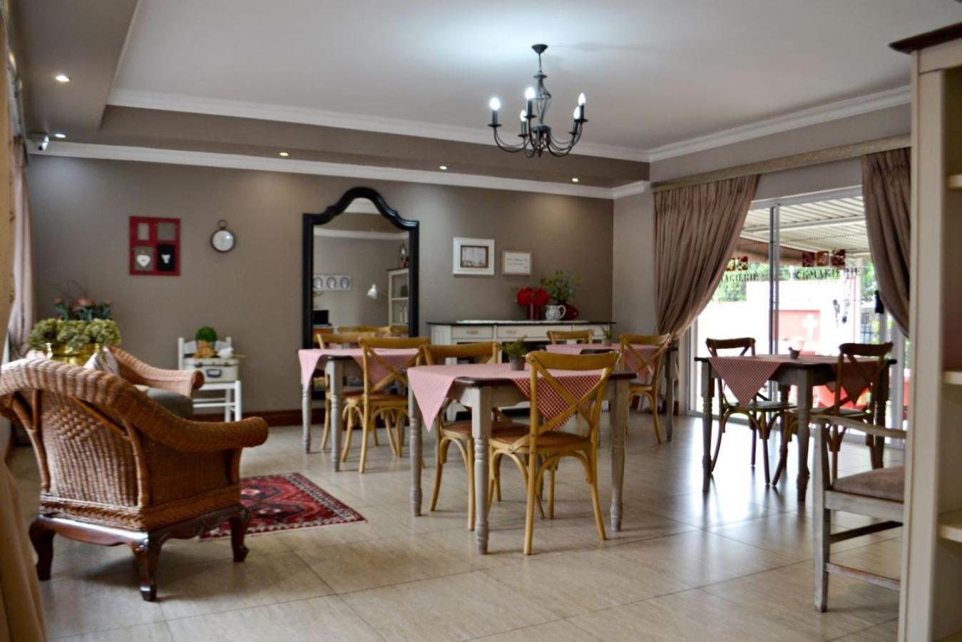 Bokmakierie Gastehuis Emalahleni Pty Ltd Εξωτερικό φωτογραφία