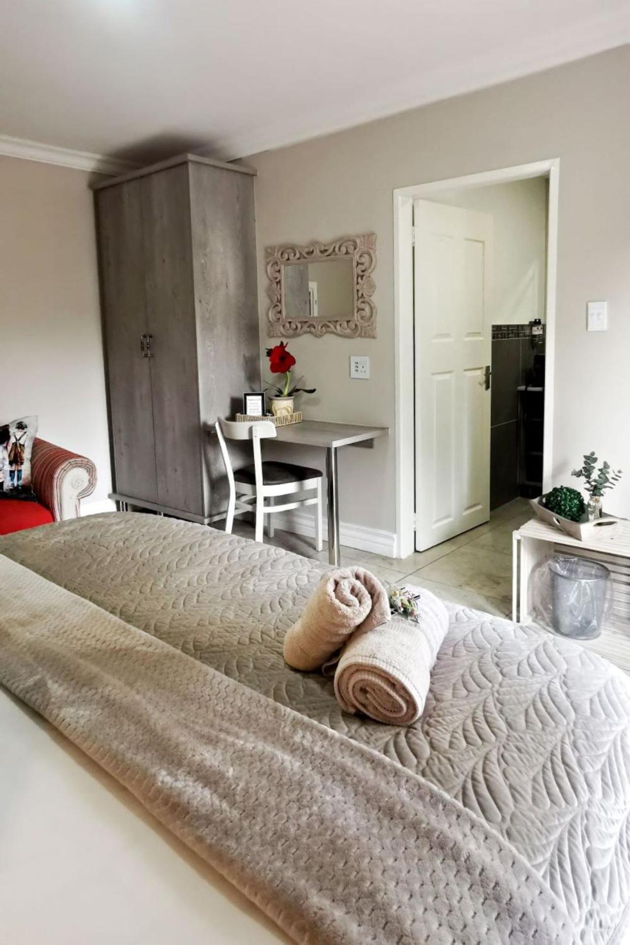 Bokmakierie Gastehuis Emalahleni Pty Ltd Εξωτερικό φωτογραφία